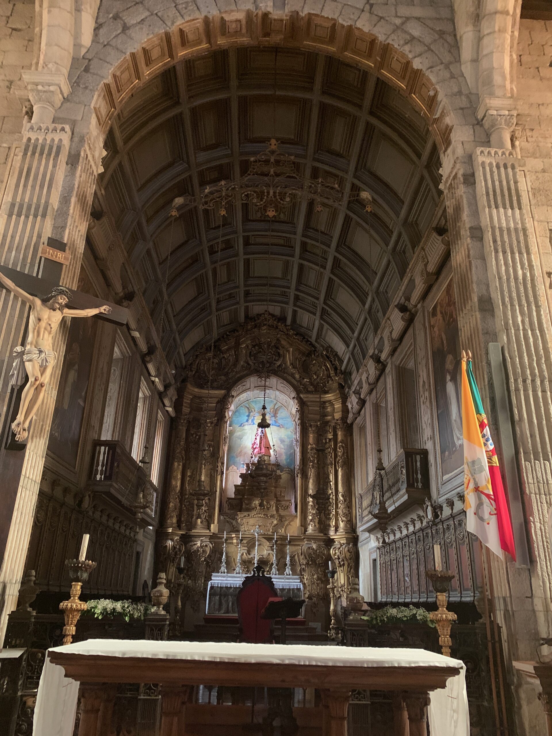 Interior of Igreja de Nossa Senhora da Oliveira.