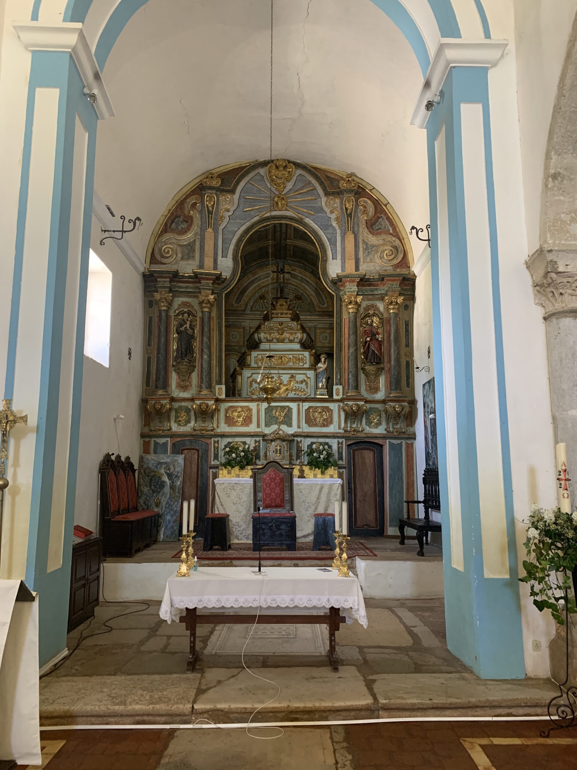 Interior of Igreja de Santa Maria do Castelo.