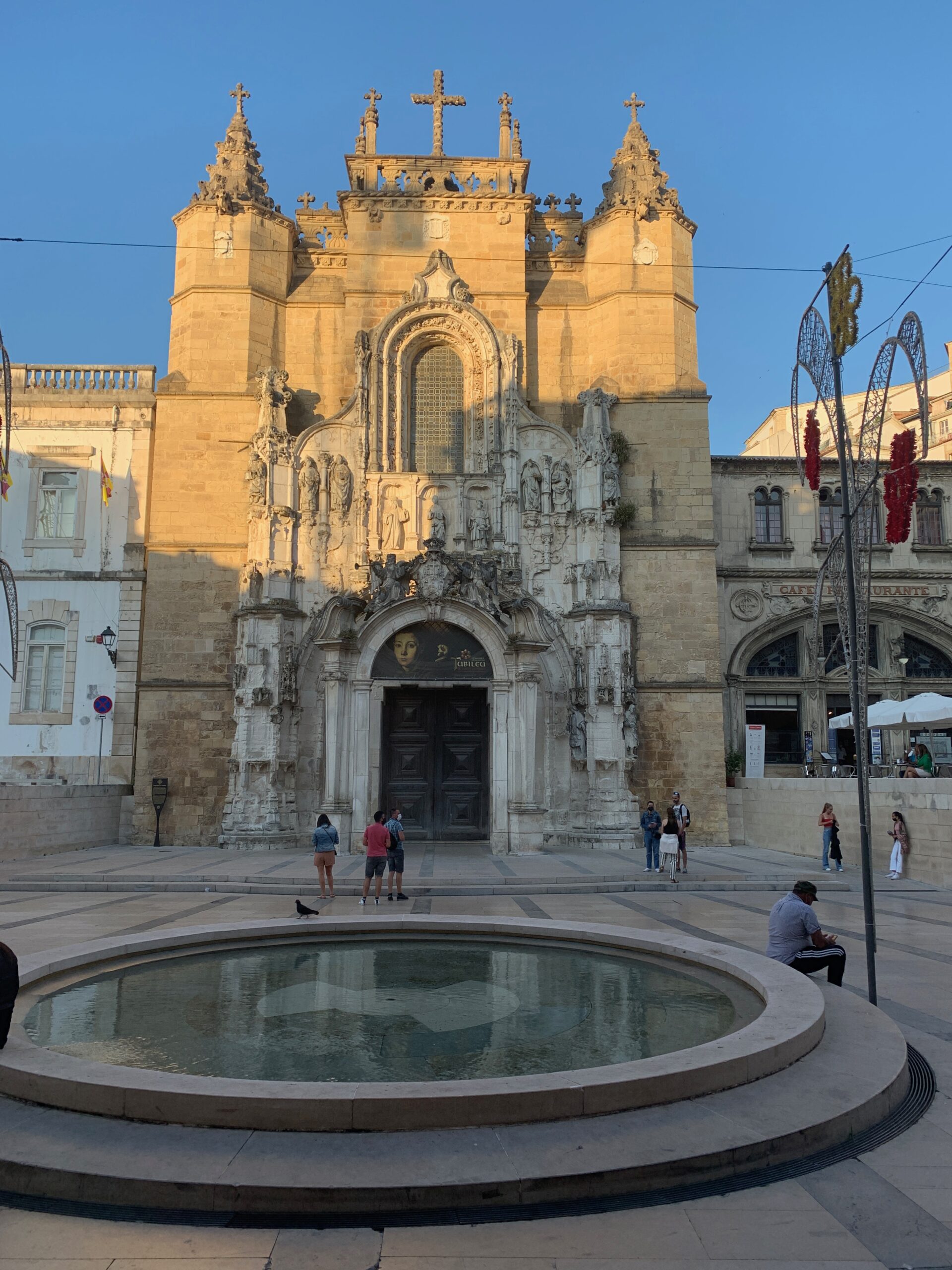 Santa Cruz Church, Coimbra, viewed from the Praça de Oito de Maio.