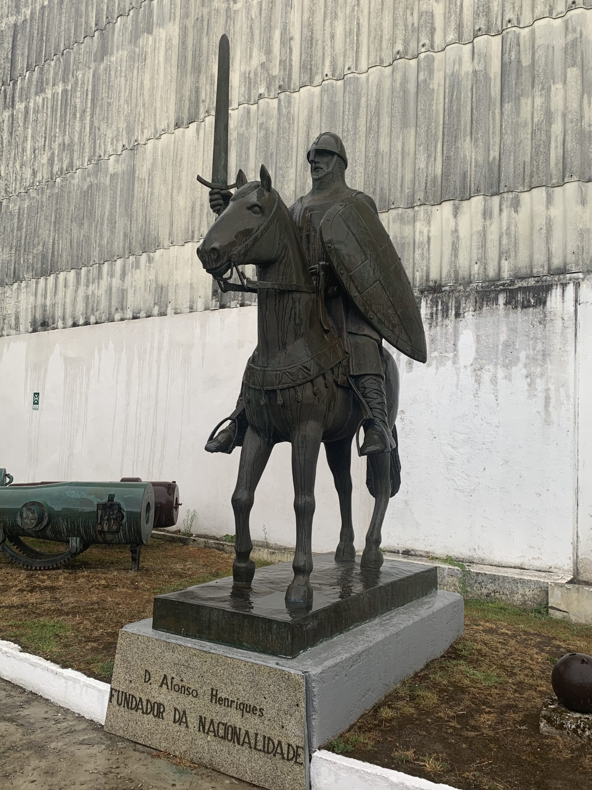 Side view of statue of mounted and armed Afonso Henriques